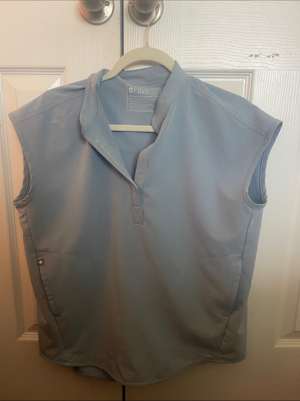 Figs Rafaela Oversized Scrub Top - Dusty Blue